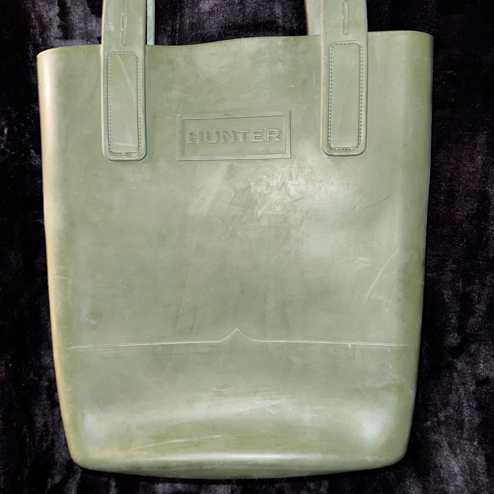 Hunter for Target 🎯Green Rubber Sling Tote Bag - Picture 5 of 7